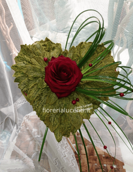 Cuore con rosa