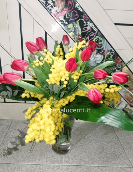Tulipani e mimosa 