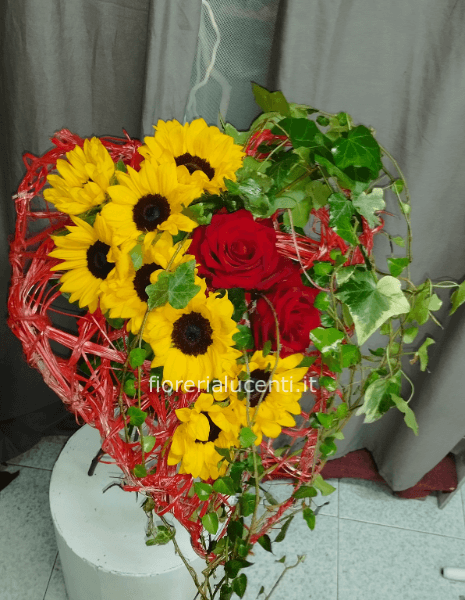 Mazzo a cuore (ordinare tre giorni prima)