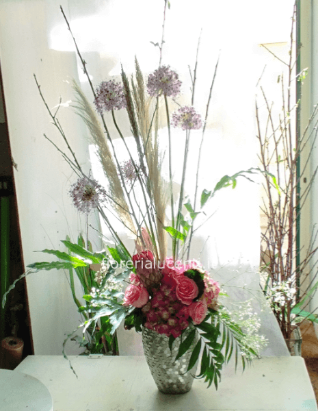 Composizione in vaso oro o platino specificare nelle note