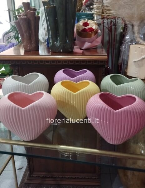 Vaso cuore colori assortiti